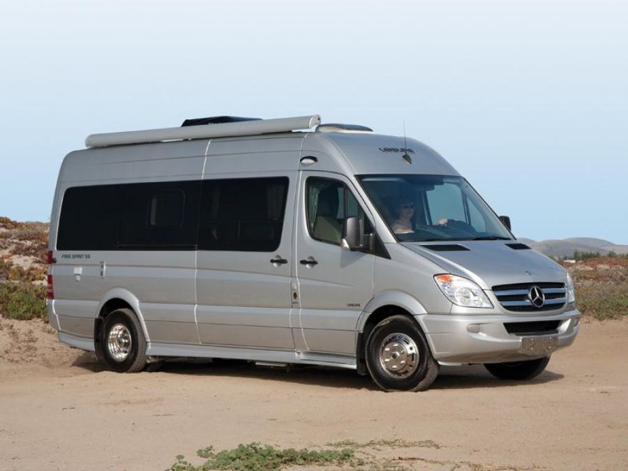  Leisure Travel Vans Free Spirit SS (Br.906) 2013 года  (фото 7 из 12)